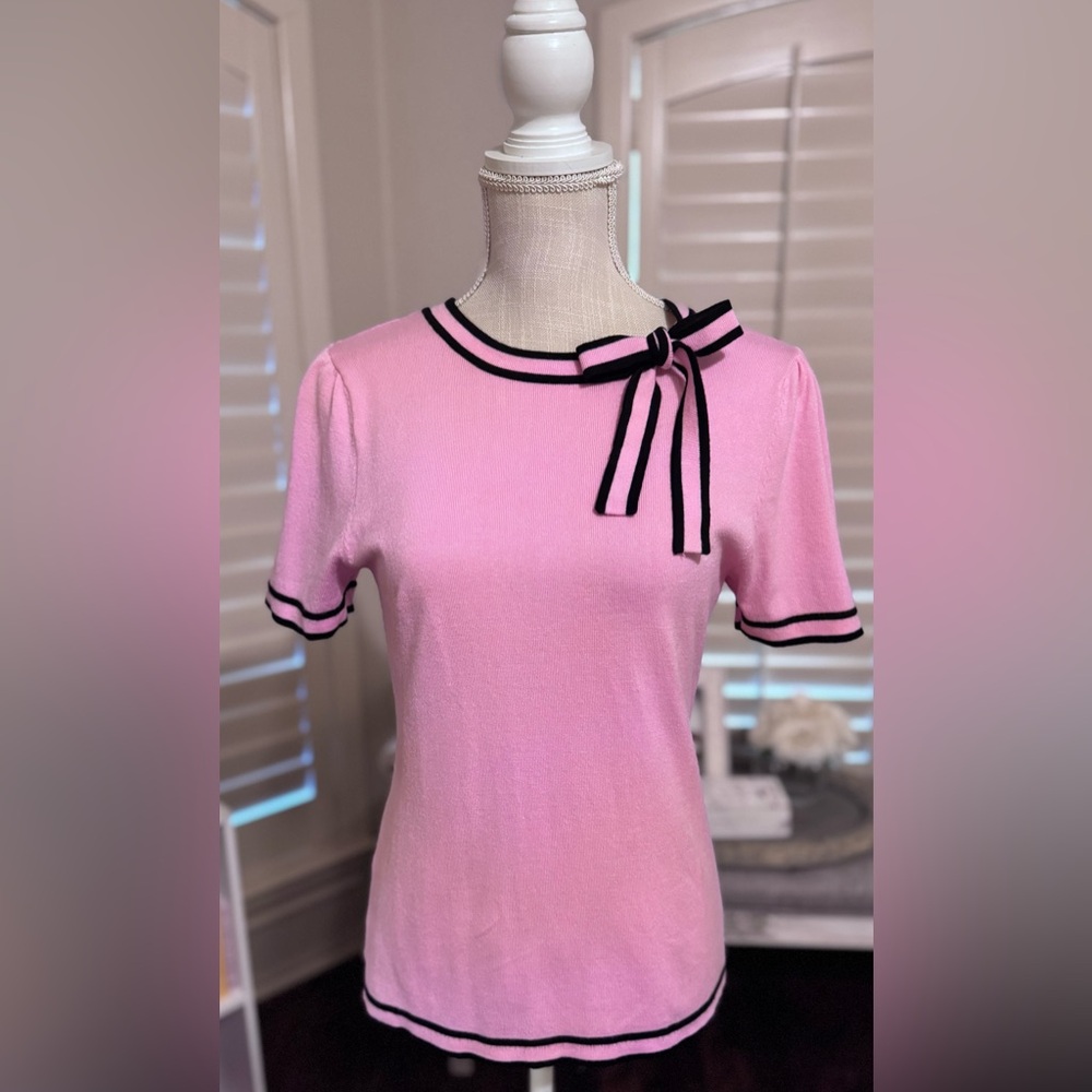 New York and Company Pink Bow-Accent Knit Top